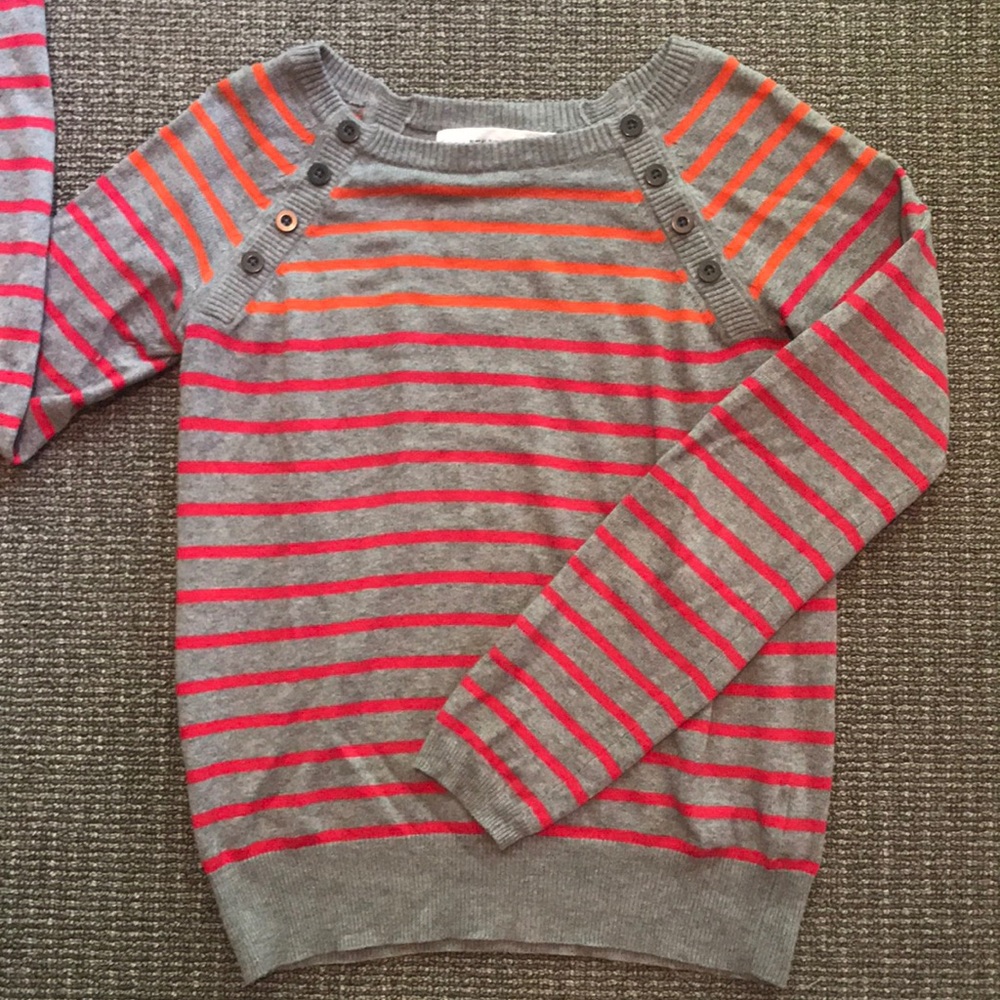 Light weight pullover. Sparrow by Anthropologie.